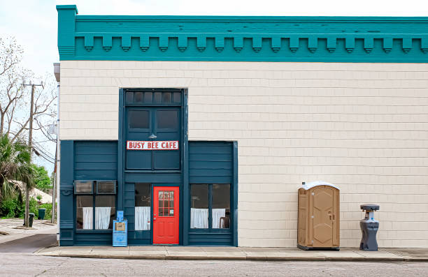 Best Porta potty delivery and setup  in Brunswick, OH